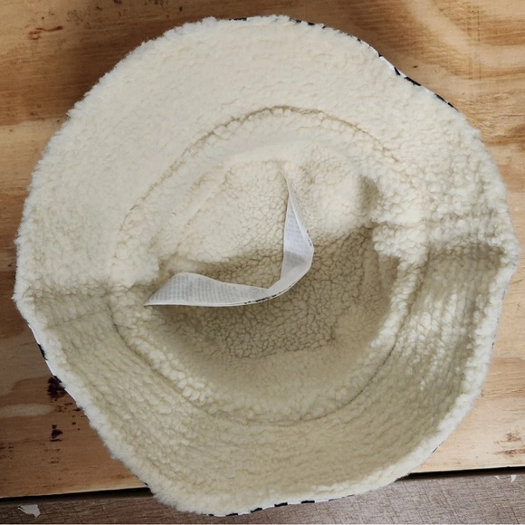 Checkered Bucket Hat with Rabbit Design - Picture 2 of 2